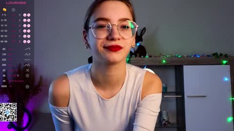 Kate online show from January 25, 2025, 12:05 pm