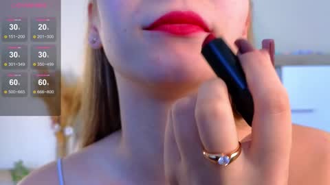 Kate online show from February 8, 2025, 9:03 am