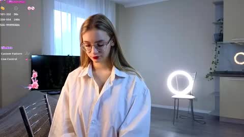 Kate online show from February 11, 2025, 5:16 am