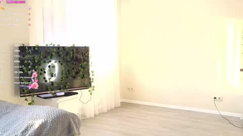 Kate online show from February 27, 2025, 5:13 am