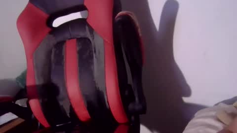 Snapshot of beautifukk chatting on January 8, 2025, 2:03 am beautifukk online show from January 8, 2025, 2:03 am