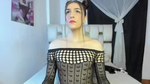 Valeria online show from July 19, 2026, 1:09 am