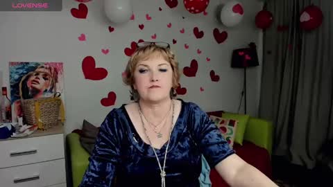 Snapshot of beautiful_lina7 chatting on February 8, 2025, 10:51 pm your Lana online show from February 8, 2025, 10:51 pm