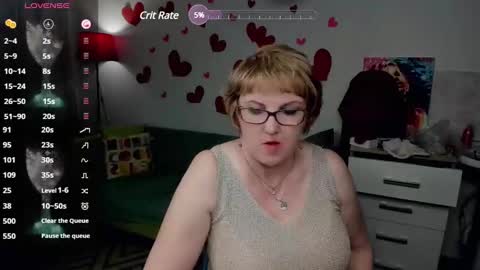 Snapshot of beautiful_lina7 chatting on February 18, 2025, 10:03 pm your Lana online show from February 18, 2025, 10:03 pm