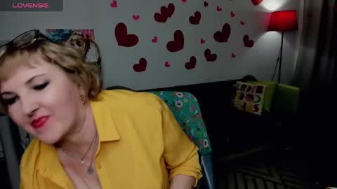 Snapshot of beautiful_lina7 chatting on March 1, 2025, 8:21 pm your Lana online show from March 1, 2025, 8:21 pm