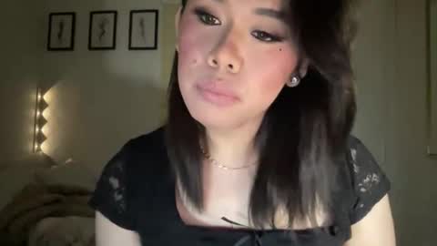 Snapshot of beautiful_lust69 chatting on October 19, 2025, 4:57 am Sweet Aya online show from October 19, 2025, 4:57 am