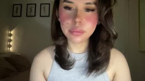 Snapshot of beautiful_lust69 chatting on December 1, 2025, 12:26 am Sweet Aya online show from December 1, 2025, 12:26 am