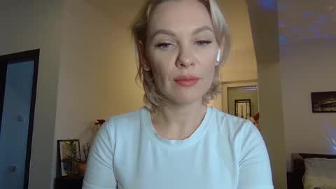 Snapshot of beautifulkollettee chatting on January 15, 2025, 11:53 am Beautifulkollette online show from January 15, 2025, 11:53 am