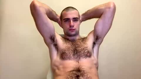 Nik online show from October 28, 2025, 8:51 am