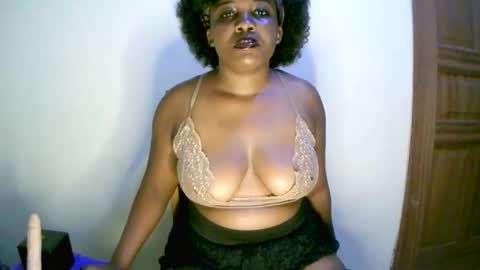 Snapshot of beautifulpeach2 chatting on January 25, 2025, 9:46 pm beautifulpeach2 online show from January 25, 2025, 9:46 pm