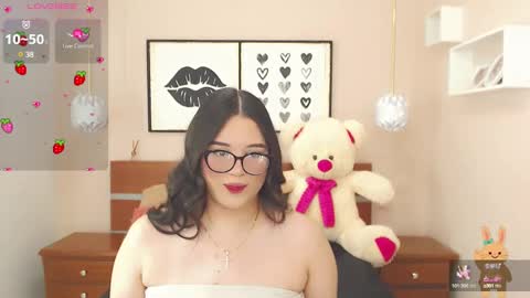 Snapshot of beautty_pink chatting on February 1, 2025, 2:02 pm beautty_pink online show from February 1, 2025, 2:02 pm