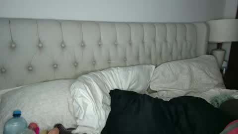 Snapshot of beauty4agent chatting on January 25, 2025, 8:21 am beauty4agent online show from January 25, 2025, 8:21 am