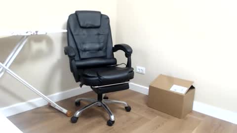 beauty_annyta online show from April 16, 2026, 7:09 am