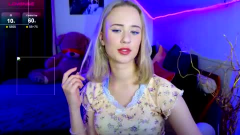 Snapshot of beauty_sashaxx chatting on October 22, 2025, 7:02 pm beauty Sasha online show from October 22, 2025, 7:02 pm