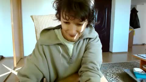 Snapshot of bebacksooon chatting on January 10, 2025, 9:13 am Raluca online show from January 10, 2025, 9:13 am