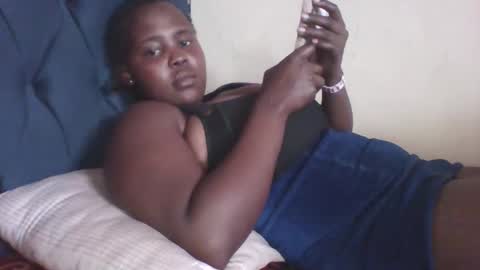 bebswee21 online show from September 19, 2025, 12:06 pm