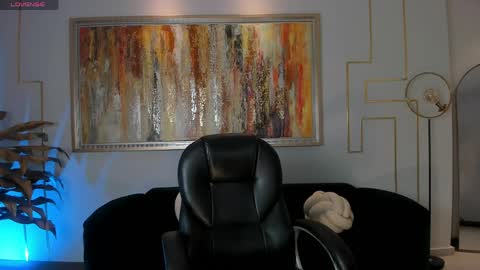 Am Becca online show from April 12, 2026, 11:48 am