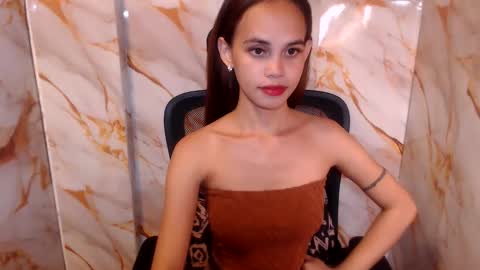 Snapshot of beccamiller22 chatting on April 30, 2026, 11:53 pm becca online show from April 30, 2026, 11:53 pm