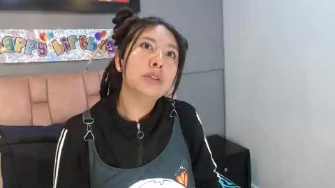 Becky online show from November 8, 2025, 12:33 am