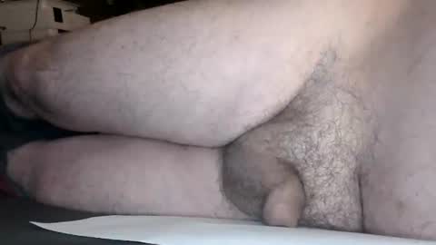 becolove6990 online show from April 15, 2026, 8:31 pm