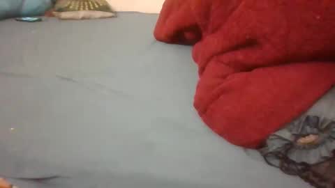 Snapshot of beebaby_xx chatting on September 18, 2025, 10:01 pm beebaby_xx online show from September 18, 2025, 10:01 pm