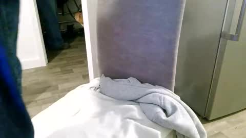 behindcloseddoors8 online show from November 23, 2025, 12:43 am