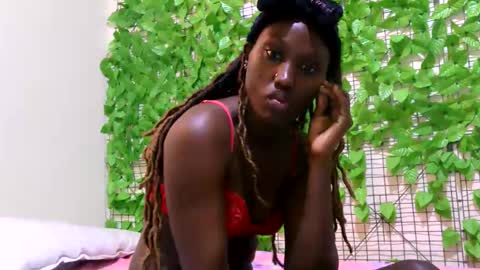 beib_love online show from May 19, 2026, 5:36 am