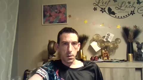 Snapshot of belgianboy33 chatting on December 2, 2024, 5:37 am Dreamcock online show from December 2, 2024, 5:37 am