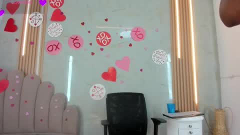 Belkilima  online show from February 16, 2026, 7:21 pm