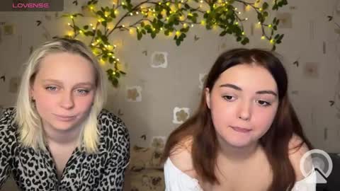 bella_and_alice online show from May 12, 2026, 4:15 pm