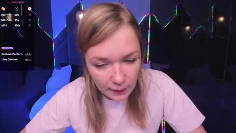 Bella online show from October 15, 2025, 9:09 am