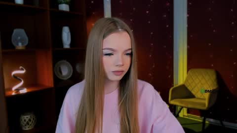 Bella online show from April 9, 2026, 4:45 am