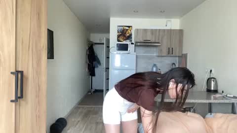 Snapshot of bella_gasp chatting on June 29, 2026, 10:15 am Jane online show from June 29, 2026, 10:15 am