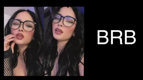 Snapshot of bella_hamilton chatting on June 13, 2026, 2:31 am bella_hamilton online show from June 13, 2026, 2:31 am