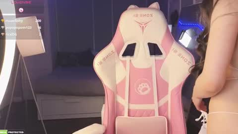 Snapshot of bella_hayes chatting on January 15, 2025, 10:24 pm Bella next stream December 2 at 9pm gmt online show from January 15, 2025, 10:24 pm