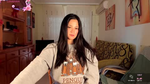 bella_pocahontas3 online show from January 15, 2025, 11:32 am