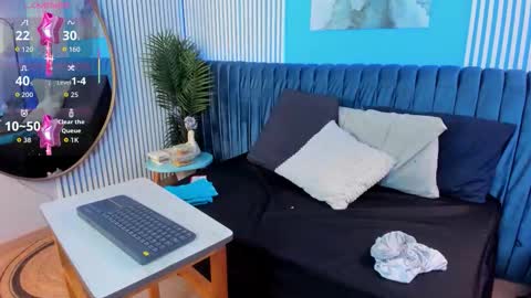 Bella Riviera online show from October 26, 2025, 12:33 pm