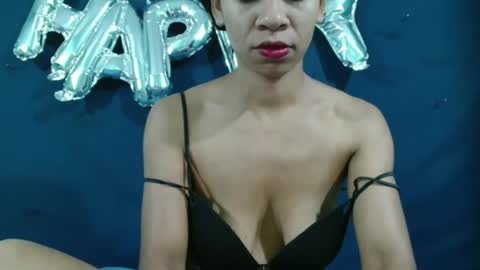 Snapshot of bella_sexy99 chatting on February 15, 2025, 2:47 am bella_sexy99 online show from February 15, 2025, 2:47 am