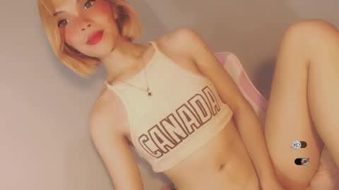 Snapshot of bella_tara chatting on December 27, 2024, 11:28 am Bella online show from December 27, 2024, 11:28 am