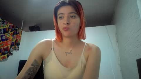 Snapshot of bella_thorne1999 chatting on July 19, 2026, 8:12 pm bella_thorne1999 online show from July 19, 2026, 8:12 pm