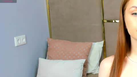 bellacandys online show from April 30, 2026, 1:34 am