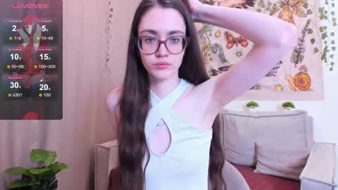 Snapshot of bellacatlovesmeat chatting on November 4, 2025, 5:56 pm BellaCatLovesMeat online show from November 4, 2025, 5:56 pm
