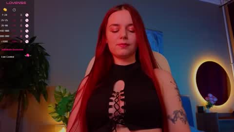 Snapshot of belladevile_ chatting on October 10, 2025, 8:02 am belladevile_ online show from October 10, 2025, 8:02 am