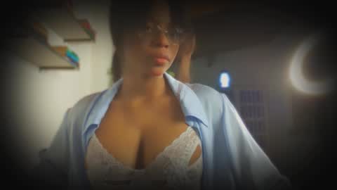 Snapshot of bellahproudly chatting on February 13, 2026, 2:07 am Bellah online show from February 13, 2026, 2:07 am