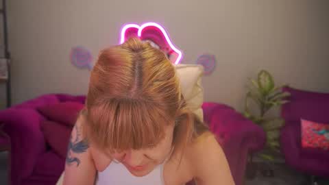 Bella online show from March 28, 2026, 3:33 pm