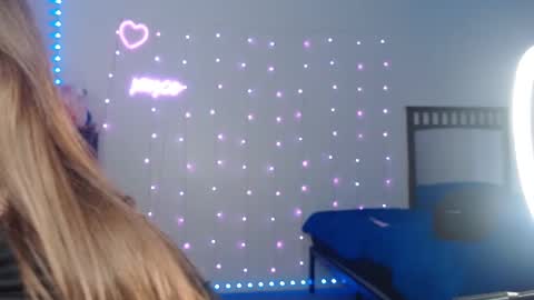 Bella Monroe online show from February 23, 2025, 7:44 am