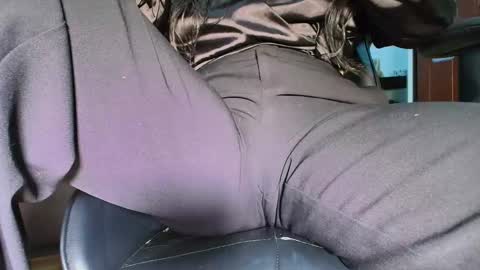 Camille  online show from February 20, 2026, 12:40 am