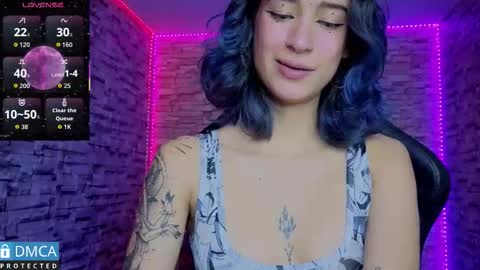 Snapshot of bellaodisea chatting on October 2, 2025, 6:48 pm online show from October 2, 2025, 6:48 pm