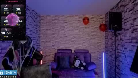 Snapshot of bellaodisea chatting on October 24, 2025, 4:47 pm online show from October 24, 2025, 4:47 pm