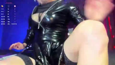 bellaqueen_sex online show from March 22, 2026, 6:11 pm